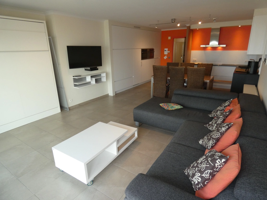 Appartement à MAJESTIC / 9C