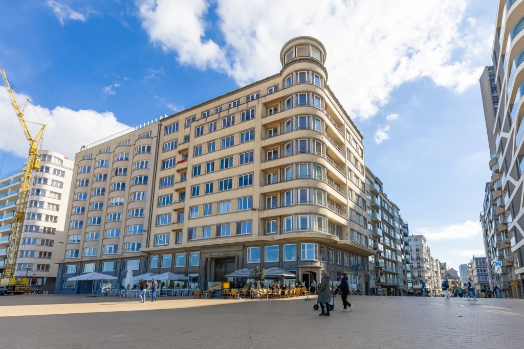 Appartement à Beau Site / 7 R