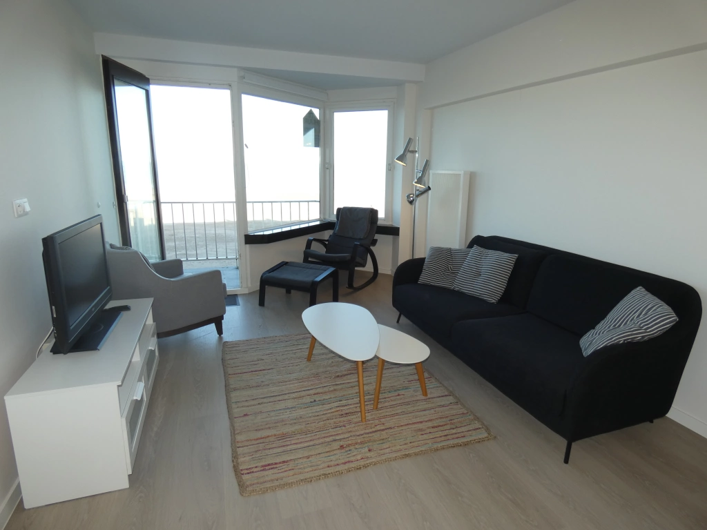 Appartement à Beau Site / 7 R