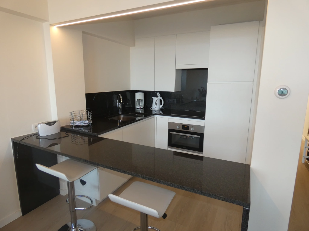 Appartement à Beau Site / 7 R