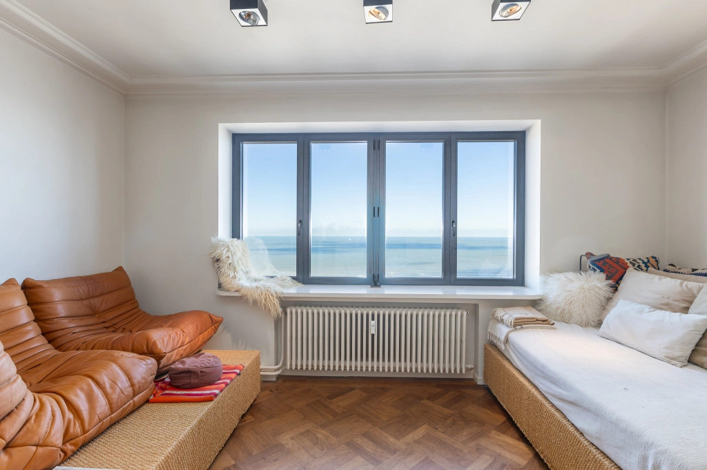 Appartement à Beau Site / 7 R