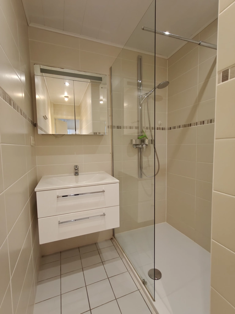 Appartement à SHANGRI-LA / 5A