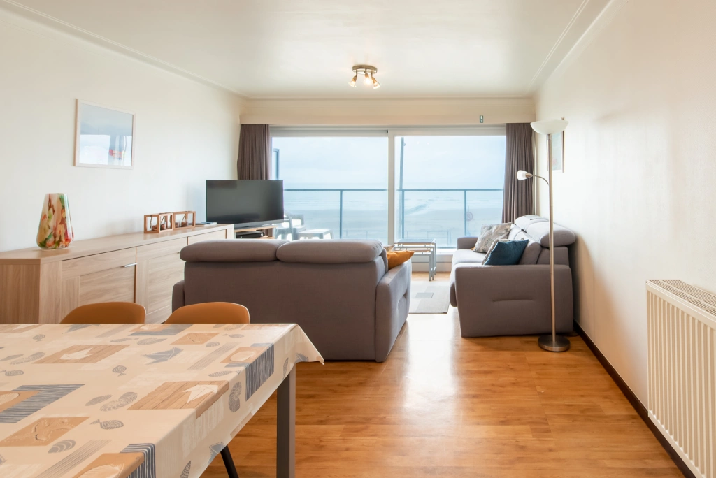 Appartement à Romanza / 0102