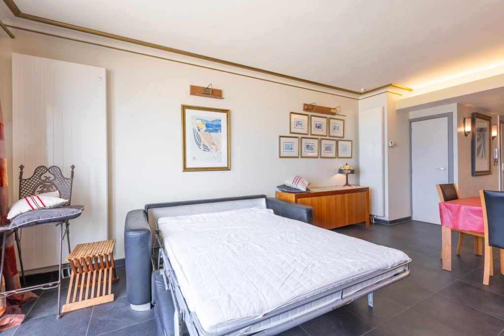 Appartement à Romanza / 0102