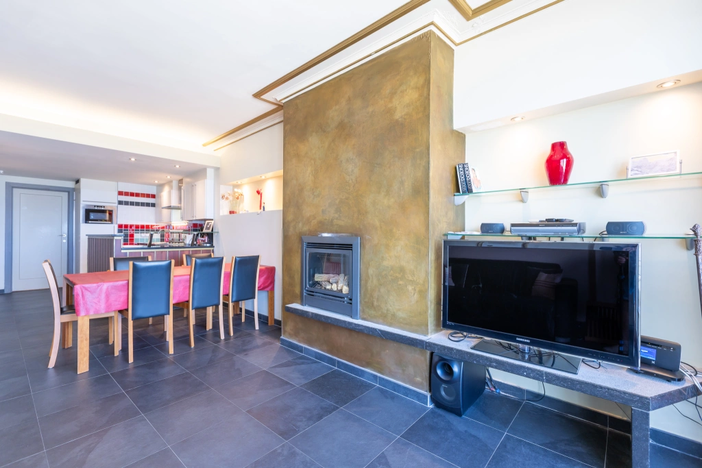Appartement à Romanza / 0102