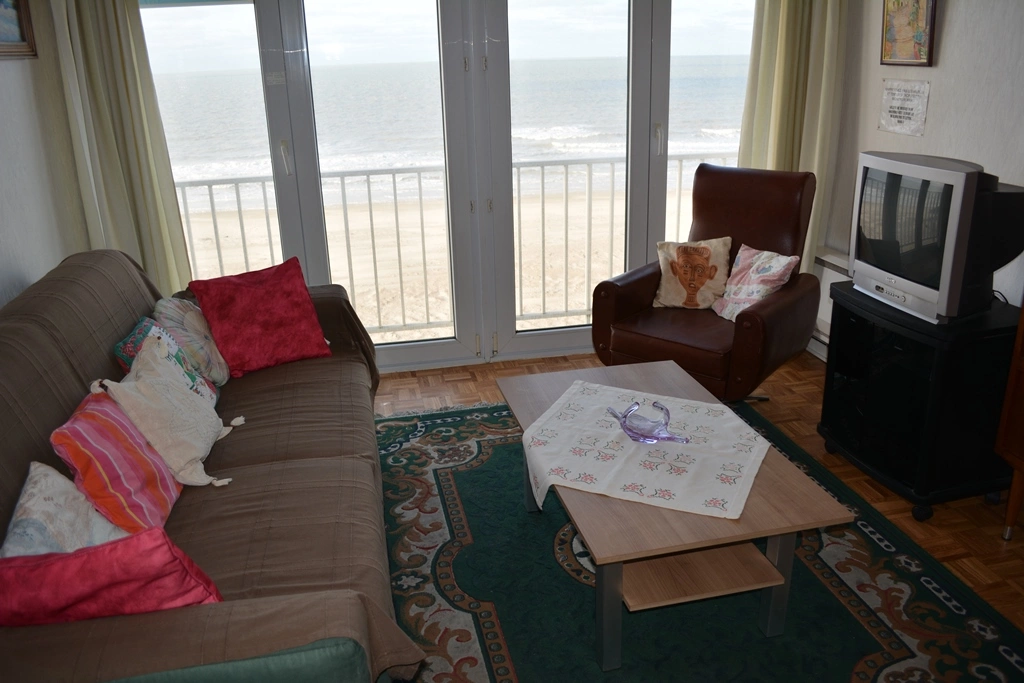 Appartement à Romanza / 0102
