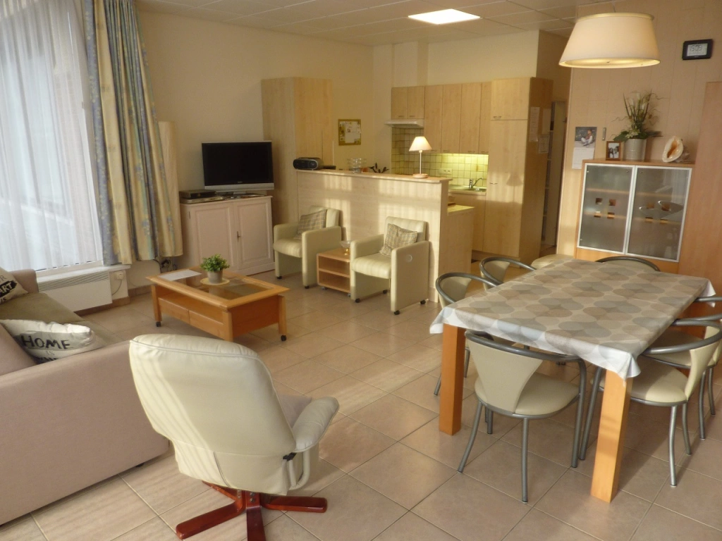 Appartement à Albert Elisabeth / 1