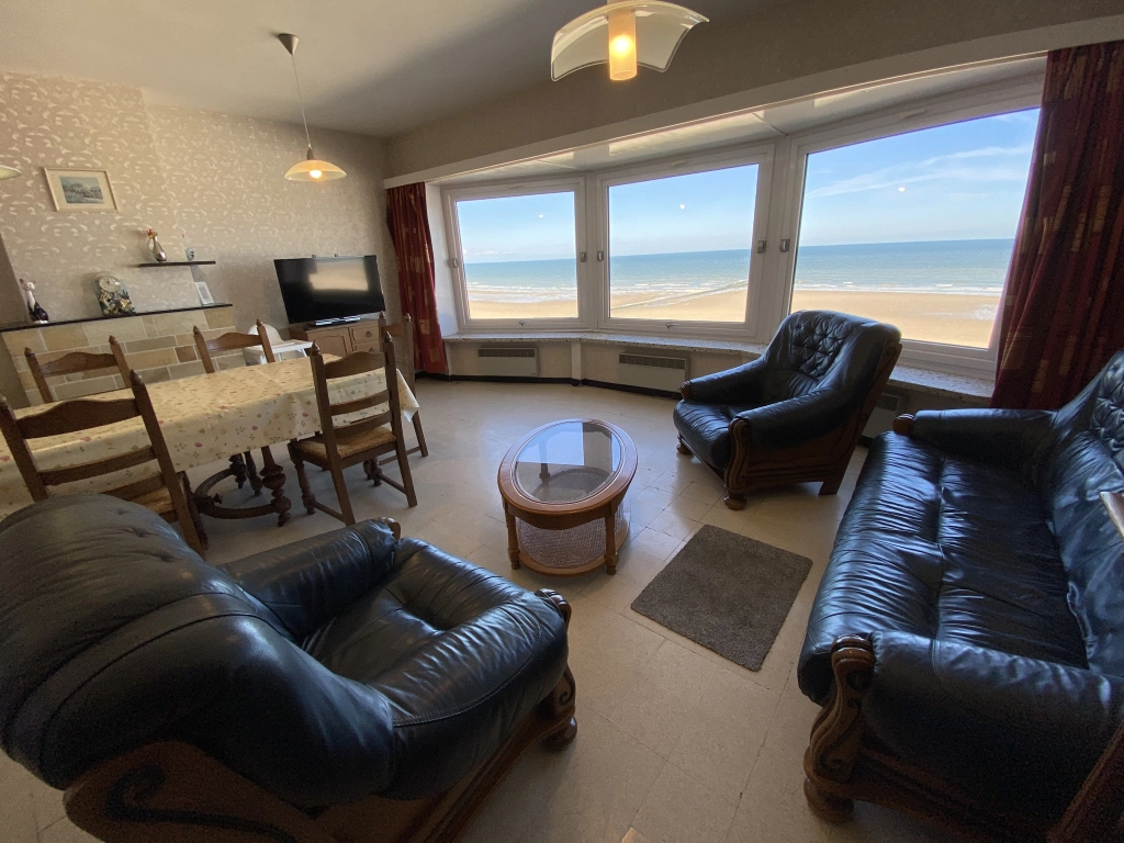 Appartement à Albert Elisabeth / 1