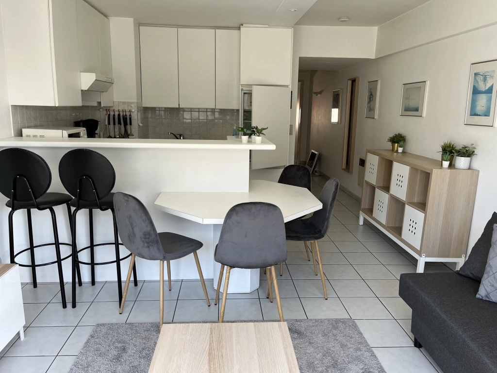 Appartement à LINDBERGH / B7
