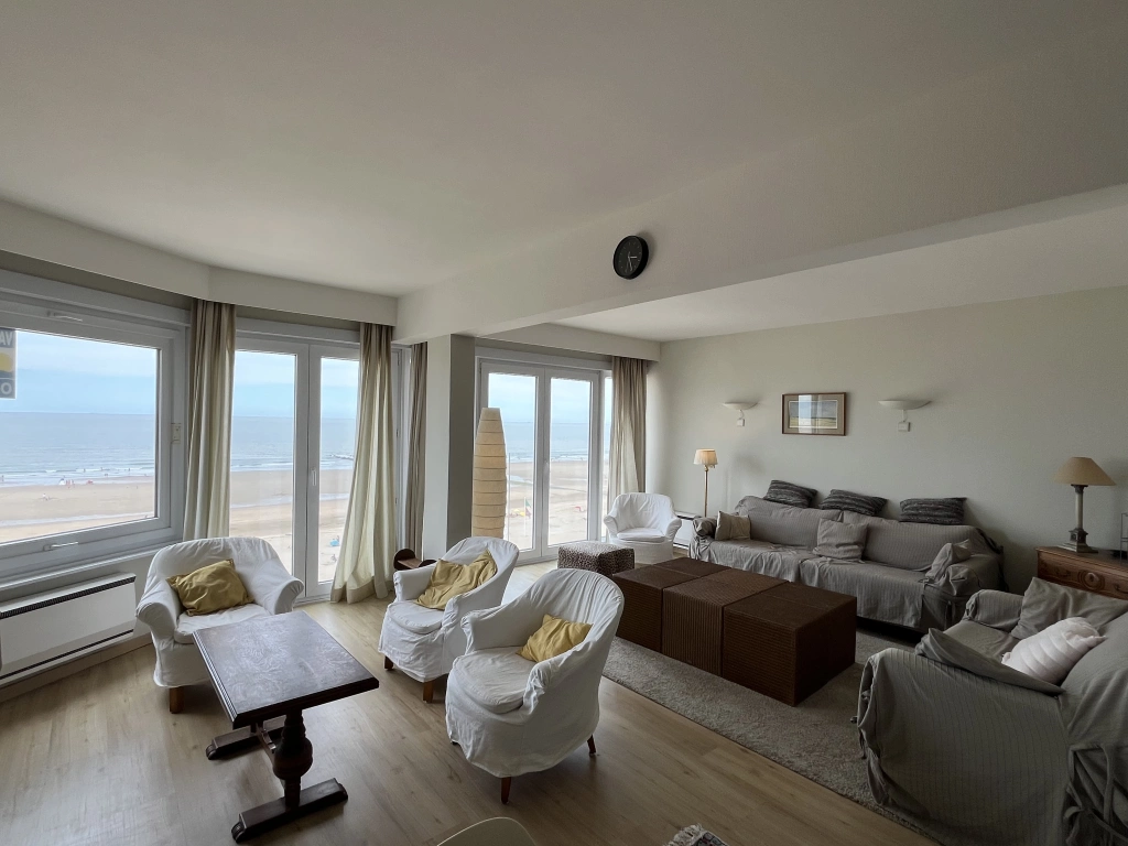 Appartement à CASTELLAMARE / 5BC