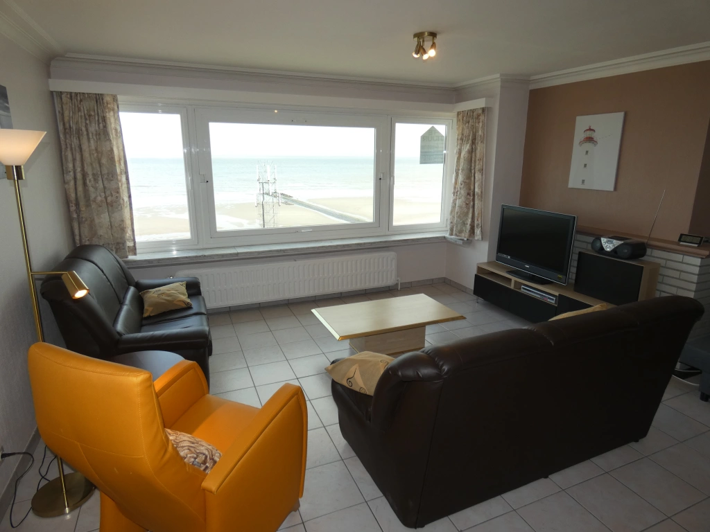 Appartement à ADMIRAL / 7 OOST/ 0702