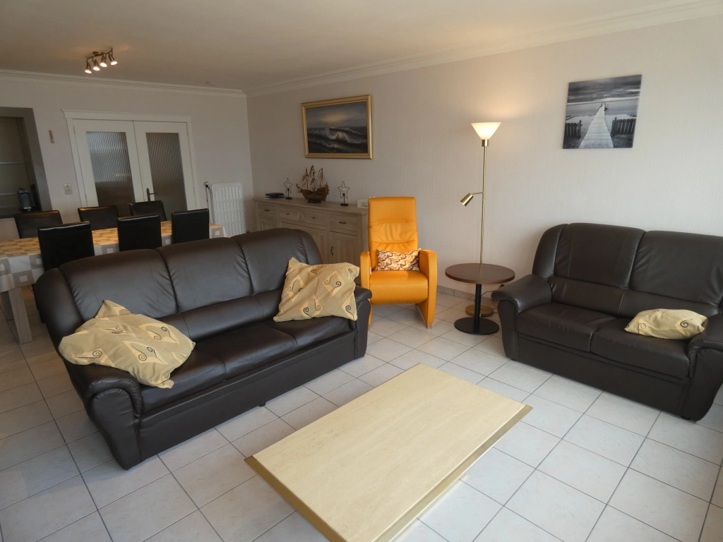 Appartement à ADMIRAL / 7 OOST/ 0702