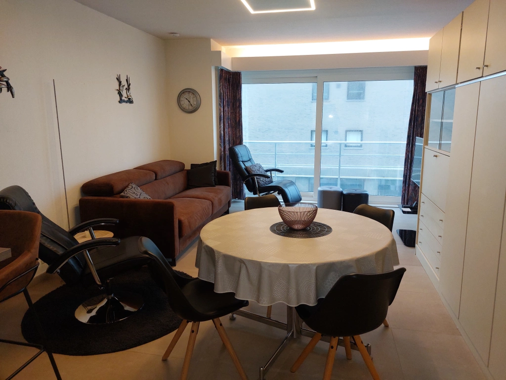 Appartement à EUROP. / 2C