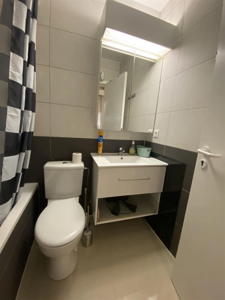 Appartement à EXCEPTION /  F1/0105
