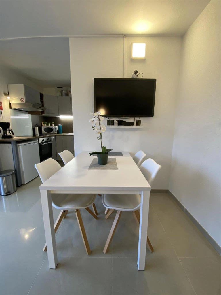 Appartement à EXCEPTION /  F1/0105
