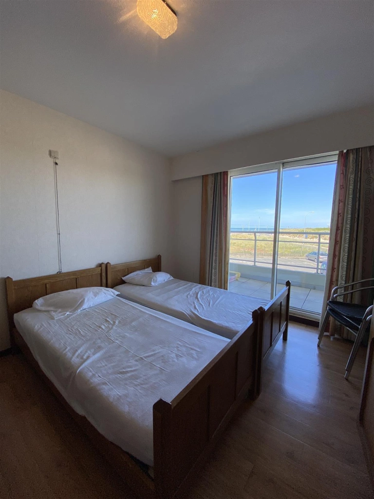 Appartement à LONG BEACH II / 1H