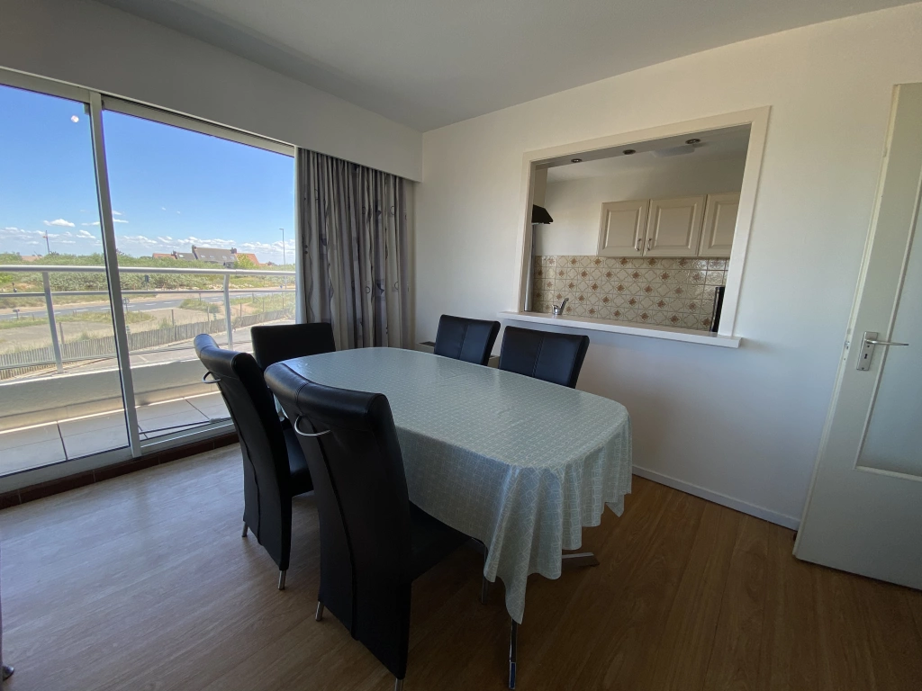 Appartement à LONG BEACH II / 1H