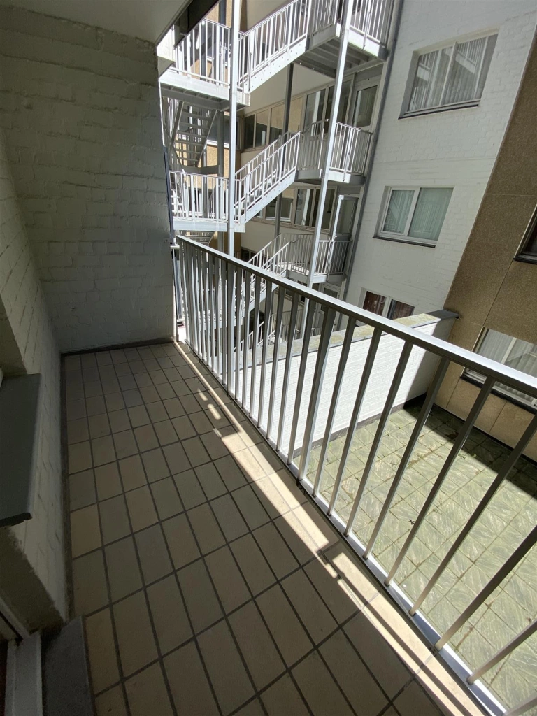 Appartement à GOLDEN BEACH / 2A