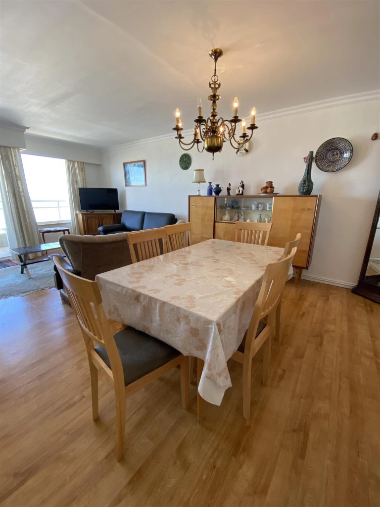 Appartement à GOLDEN BEACH / 2A