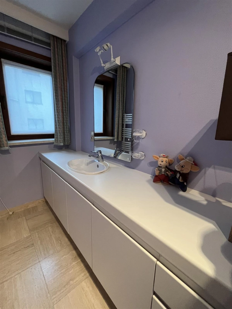 Appartement à RIVIERA / 0201