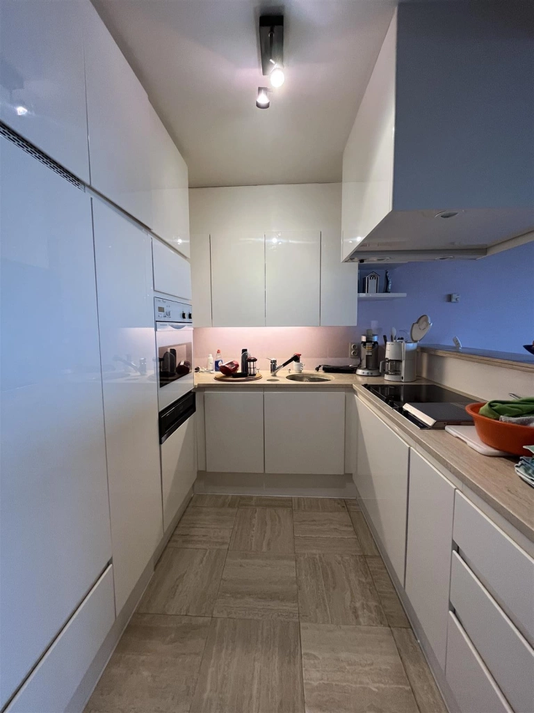 Appartement à RIVIERA / 0201