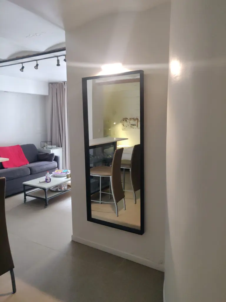 grand studio a loué