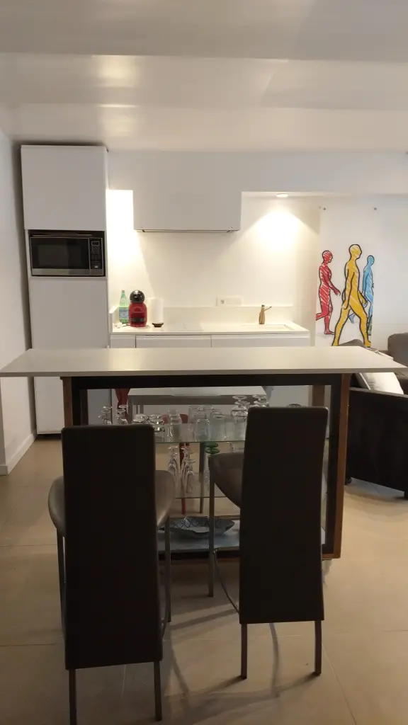 grand studio a loué