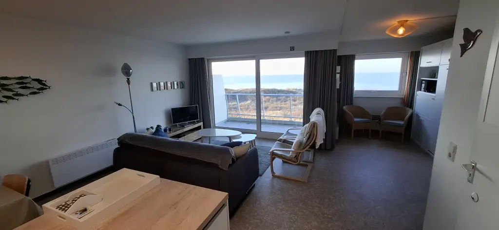 Appartement magnifiquement rénové avec vue sur la mer très calme à La Panne