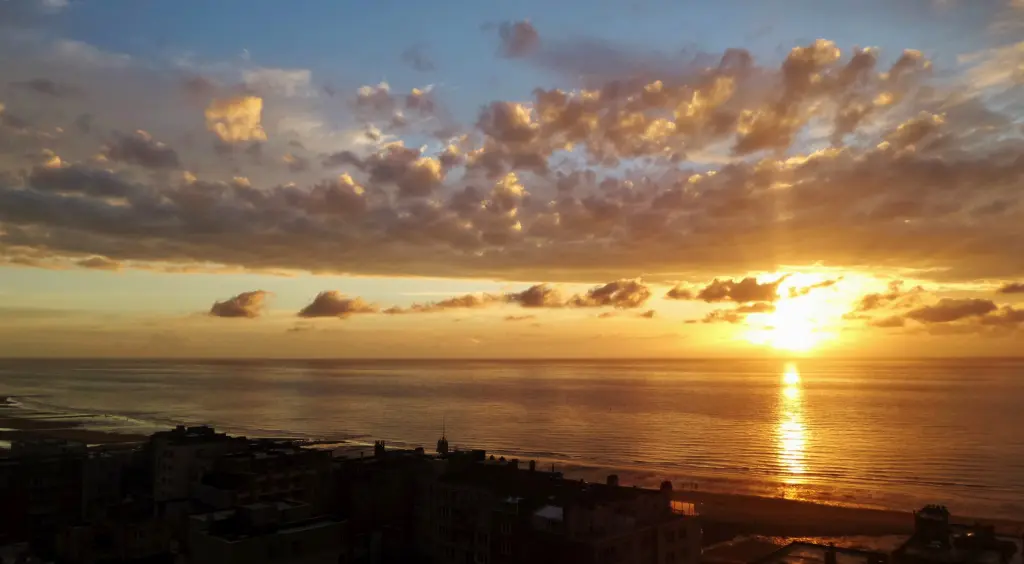 Appartement Ostende vue mer 7 pers. (19e étage)