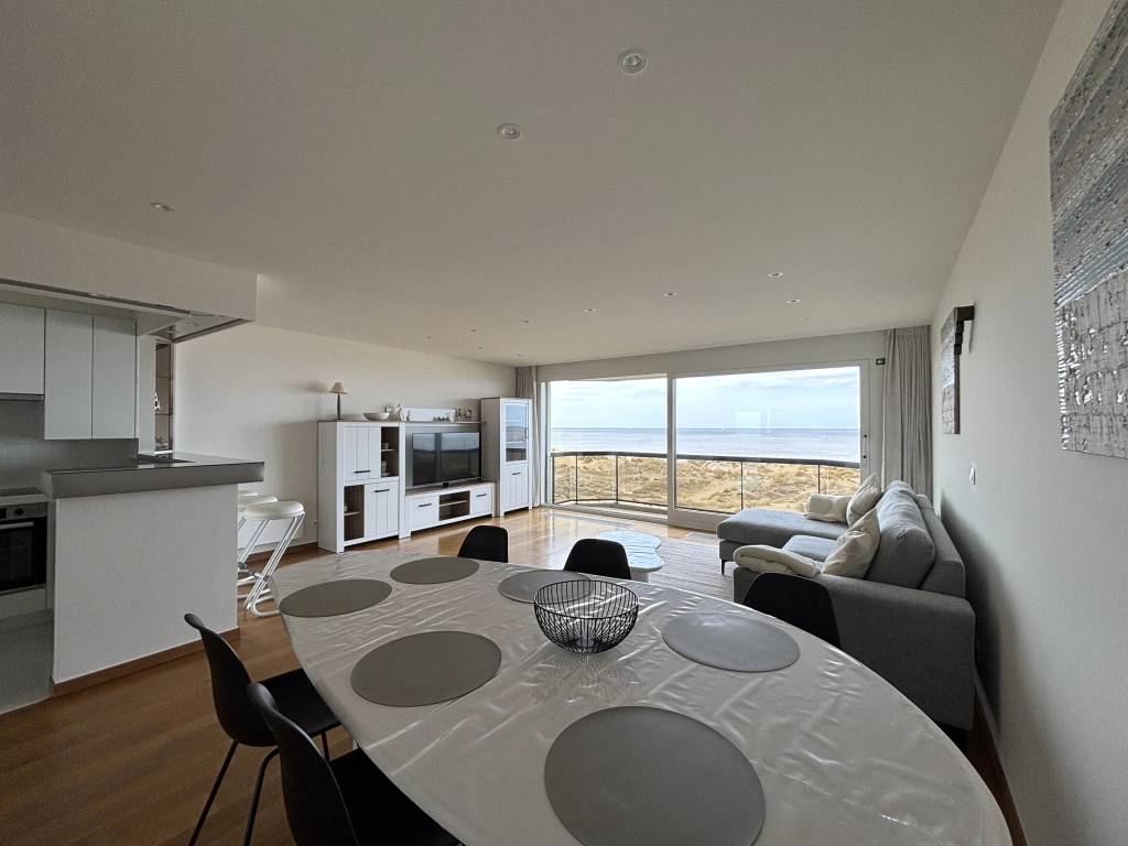 Appartement à GRAY D'ALBION 3 / 01.02