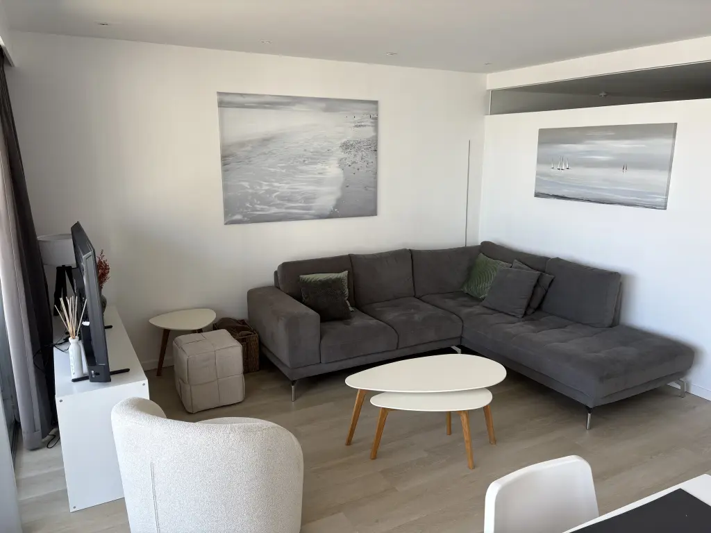 Bel appartement lumineux 2 ch. à Nieuport (garage incl.)