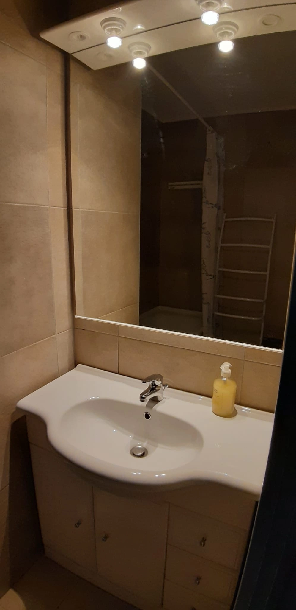 Appartement à EUROP / 0502