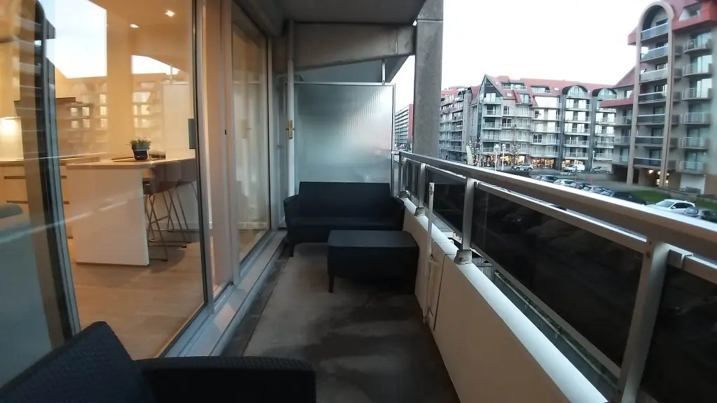 Plage:Appartement de standing avec terrasse 1 chambre à 200 m de la plage et de ses commerces
