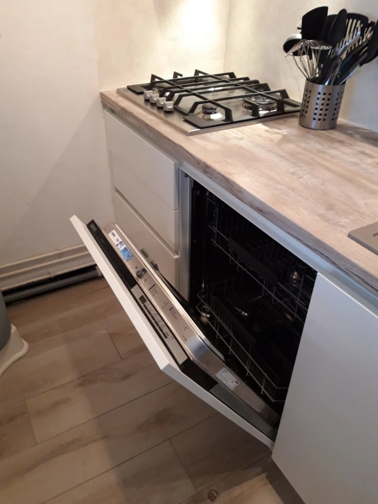Grand appart 2ch 6p de 75m2 avec très grde terrass