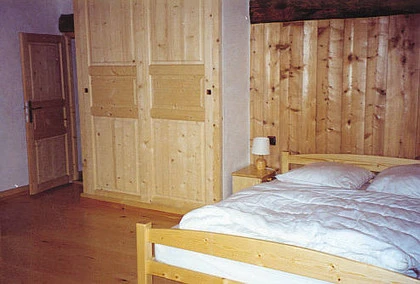 Grand beau chalet 22p. Jardin, Sauna, parking Vue plein sud