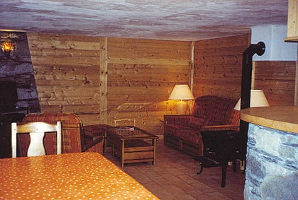 Grand beau chalet 22p. Jardin, Sauna, parking Vue plein sud