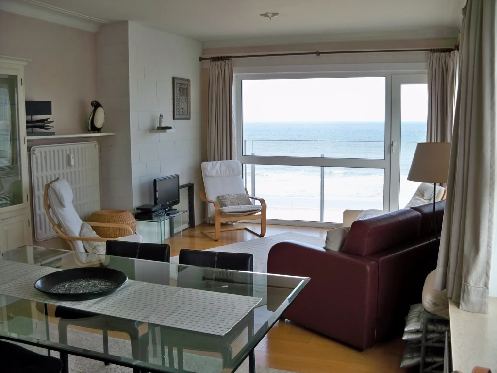 Digue de mer Ostende- agréable appartement